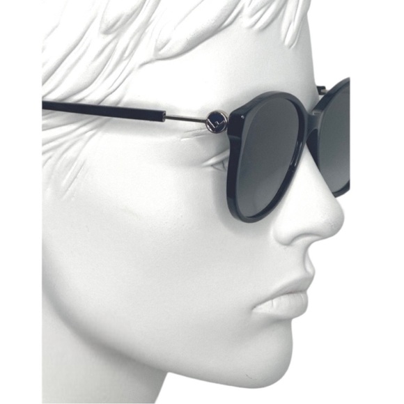 FENDI Sunglasses FF 0412/S 0807 90 Black Frame Grey Shaded Lenses 58mm BNWT - Picture 2 of 13